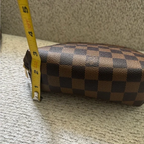 Checkered Brown Cosmetic *Fashion Pouches - Picture 14 of 17